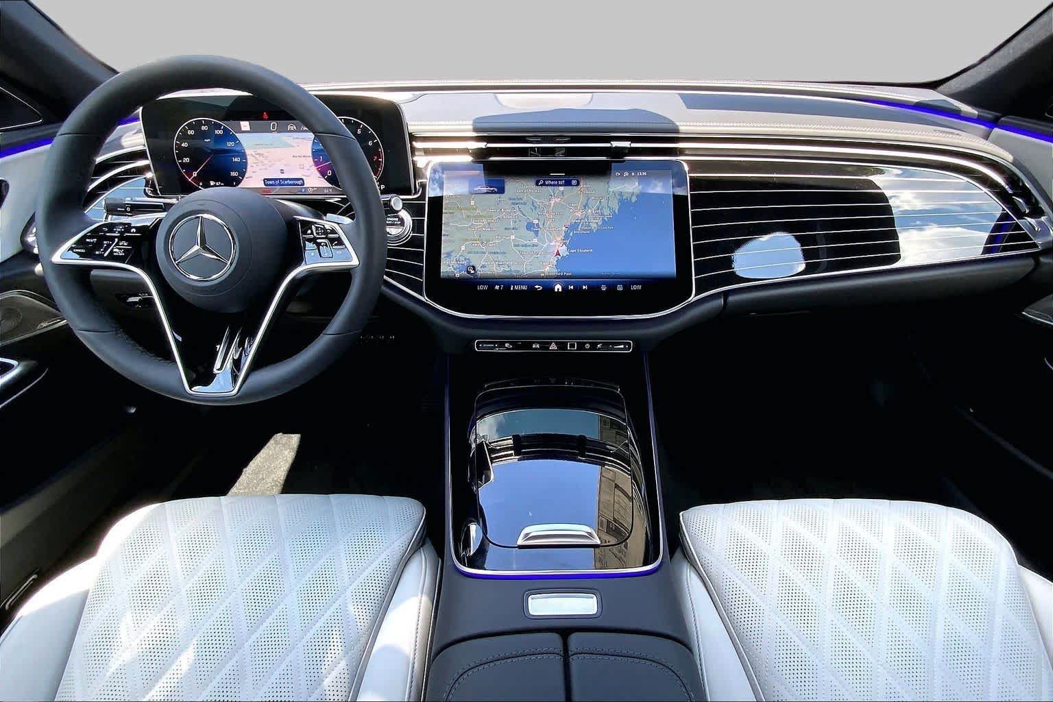 New 2027 Nautical Blue Metallic Mercedes-Benz E 450 image 5