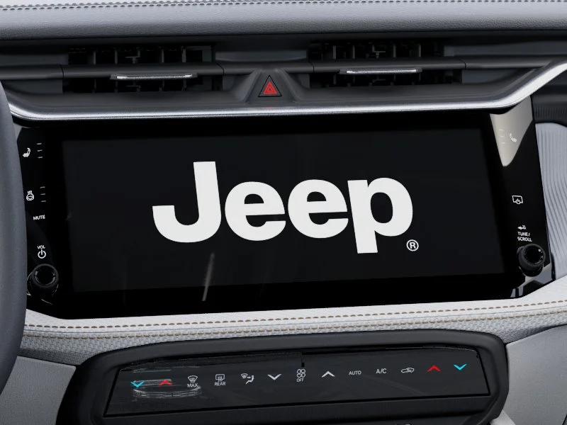 New 2026 Bright White Clear-Coat Exterior Paint Jeep Limited image 44