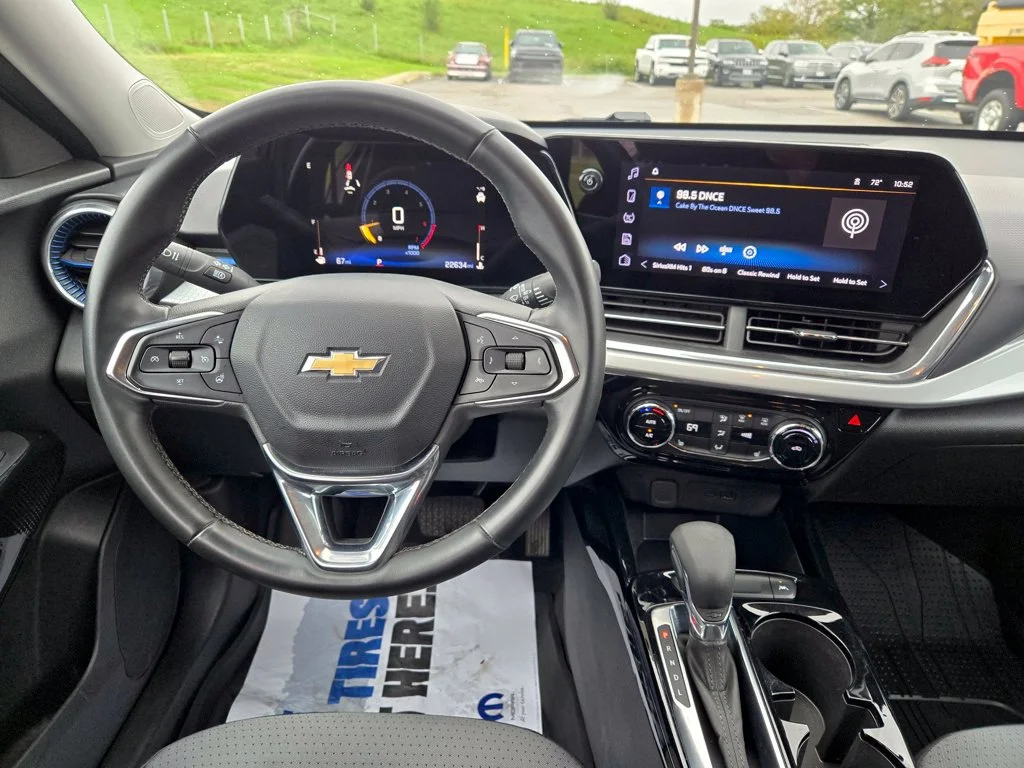 Used 2025 Black Chevrolet LT image 18