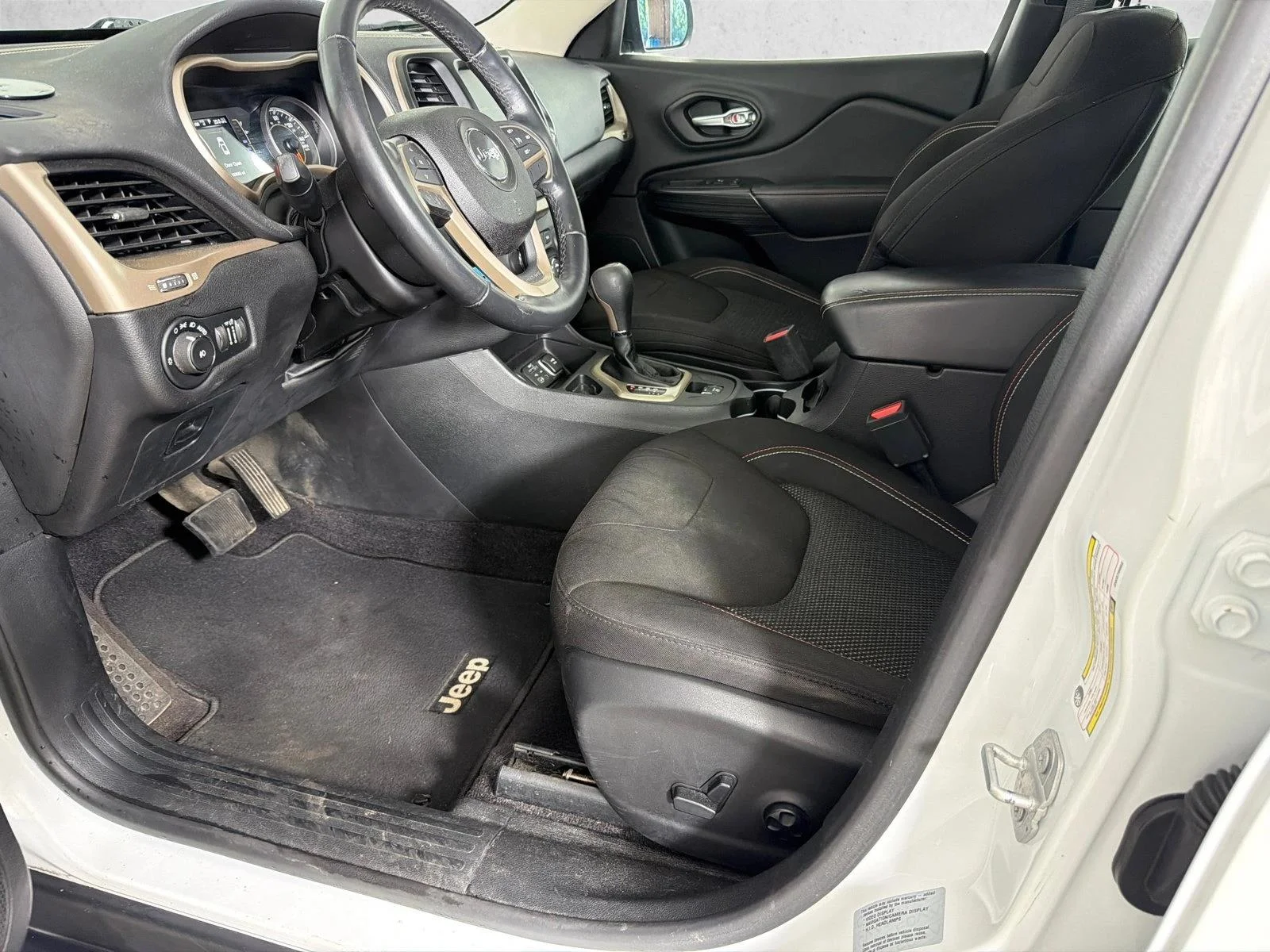 Used 2016 Black Jeep 75th Anniversary image 10