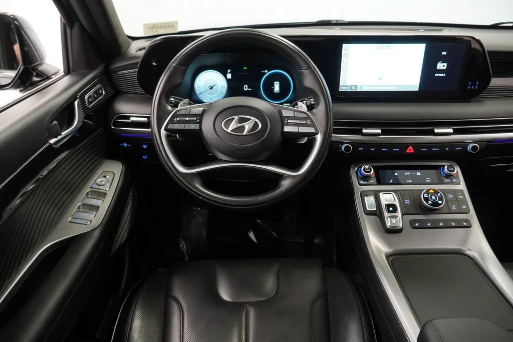 Used 2023 Green Hyundai Calligraphy image 14