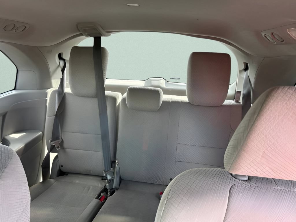 Used 2016 Modern Steel Metallic Honda LX image 17