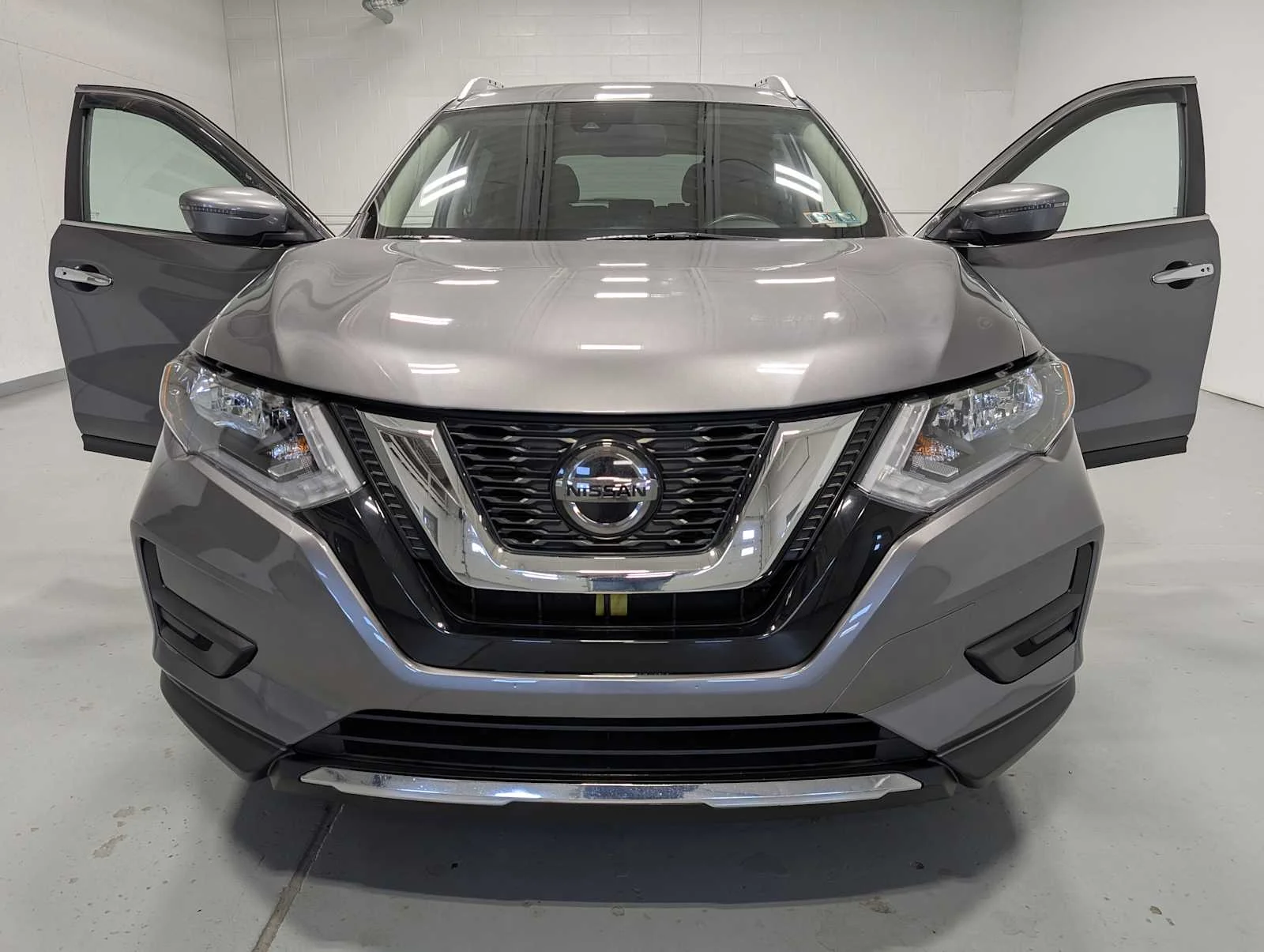Used 2020 Gun Metallic Nissan SV image 16