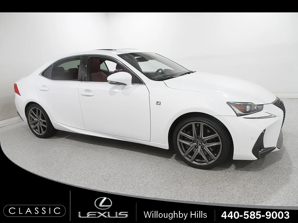 2020 Lexus IS