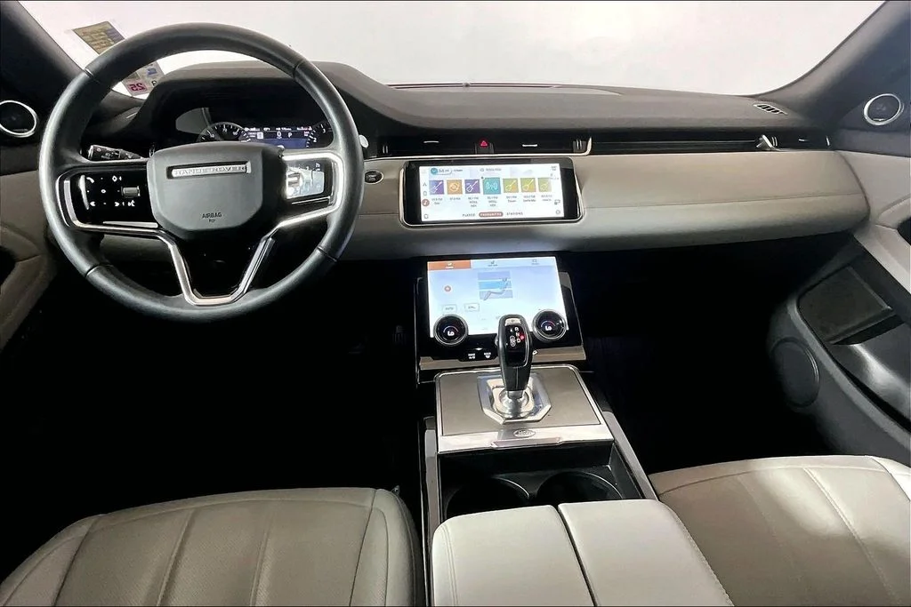 Used 2023 Nolita Grey Land Rover SE image 11