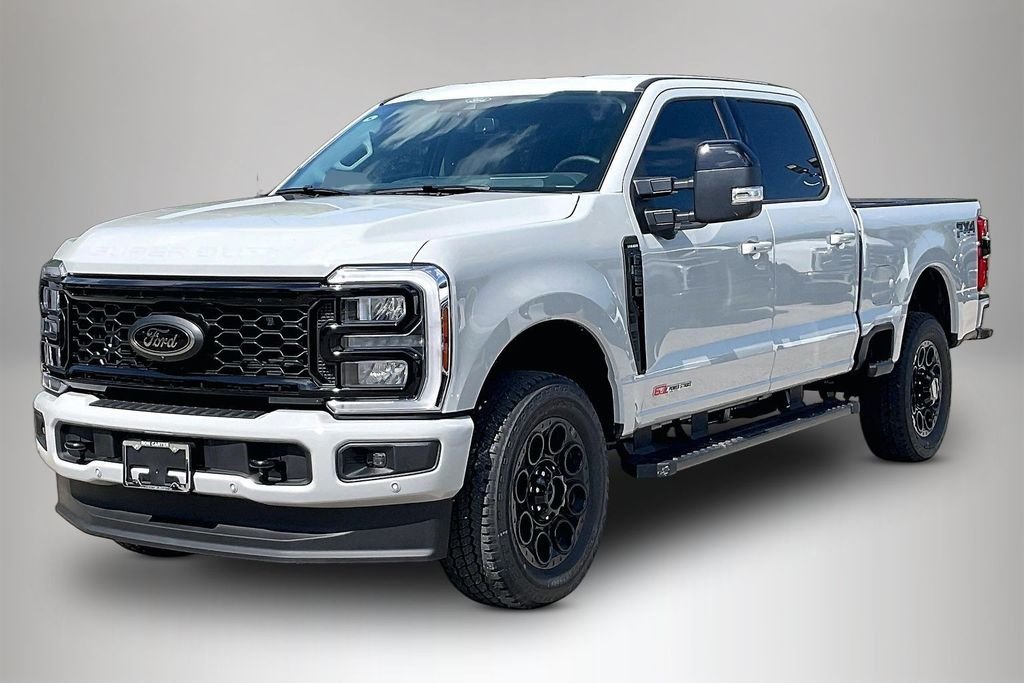 New 2026 Ford Super Duty F-250 Lariat 4D Crew Cab