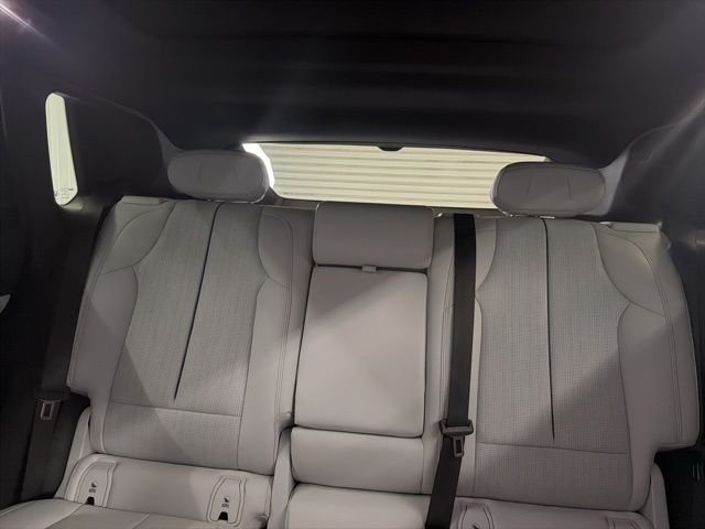 Used 2024 Crystal White Tricoat Cadillac Luxury image 10