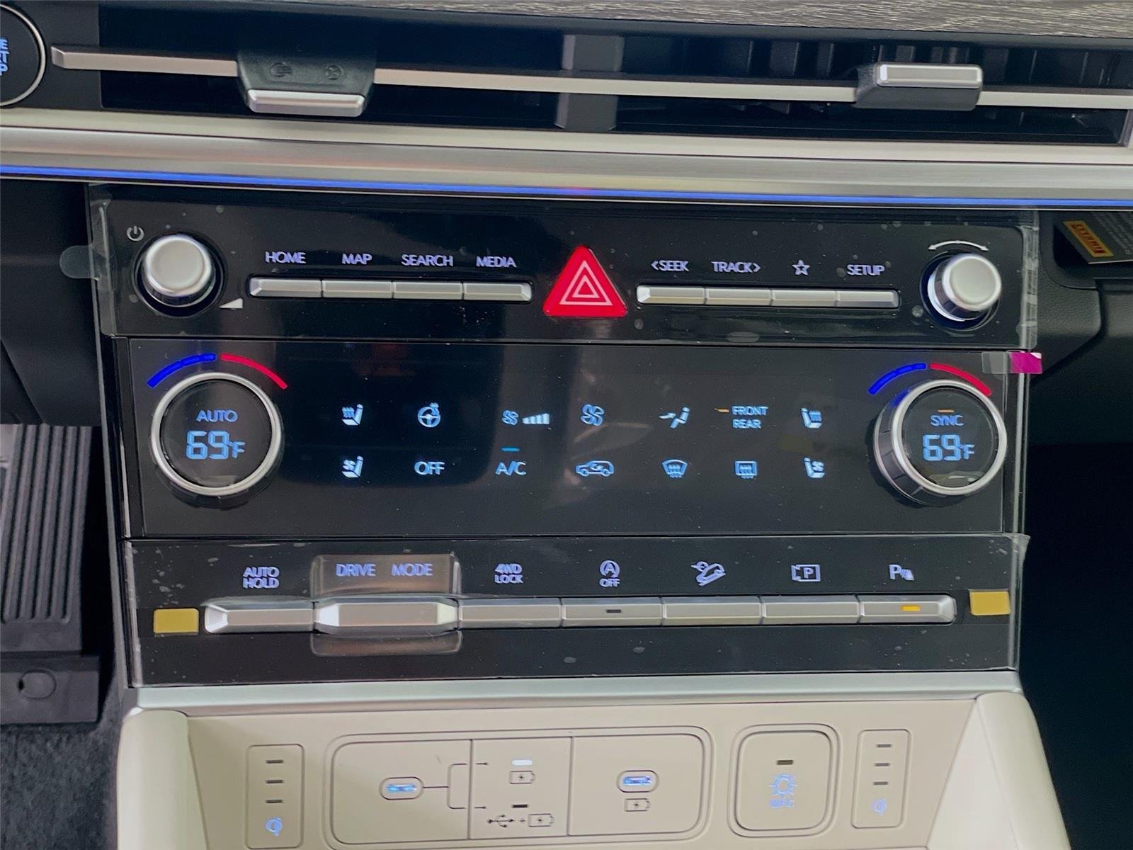 Used 2024 Ecotronic Gray Hyundai Calligraphy image 12