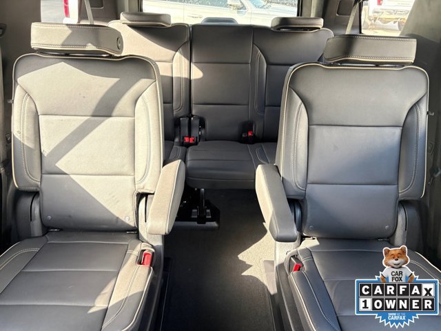 Used 2025 Onyx Black GMC Elevation image 5