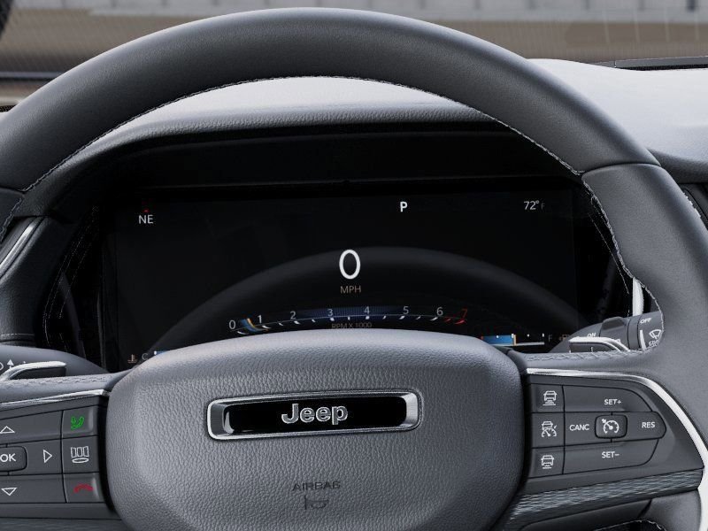Used 2025 Black Jeep Laredo image 17