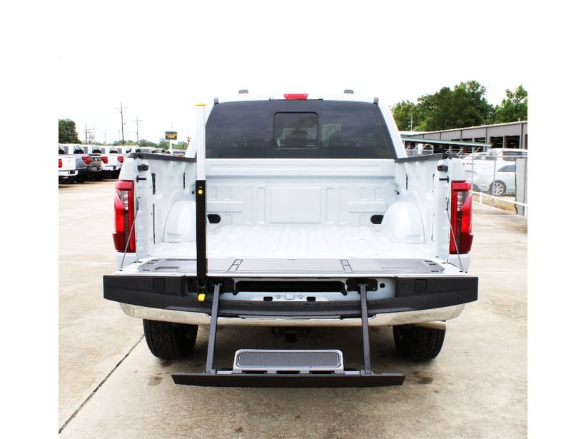 New 2026 Avalanche Ford XLT image 23