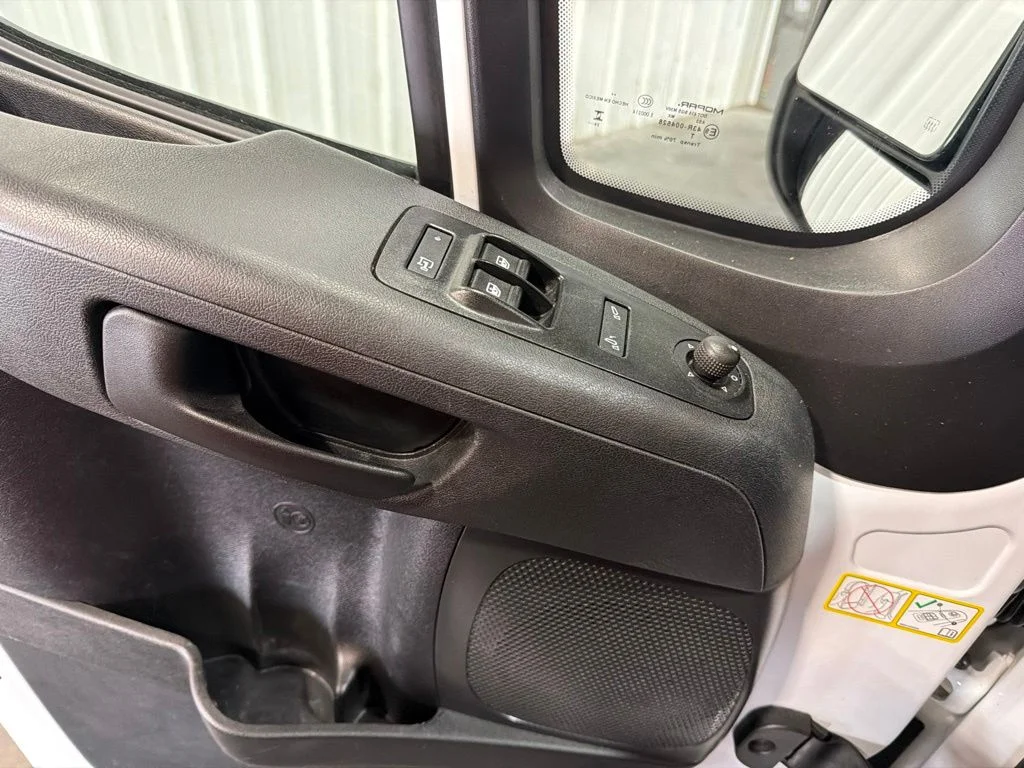 Used 2025 White Ram High Roof image 9