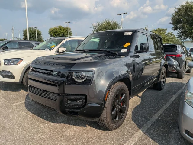 2024 Land Rover Defender 110 X