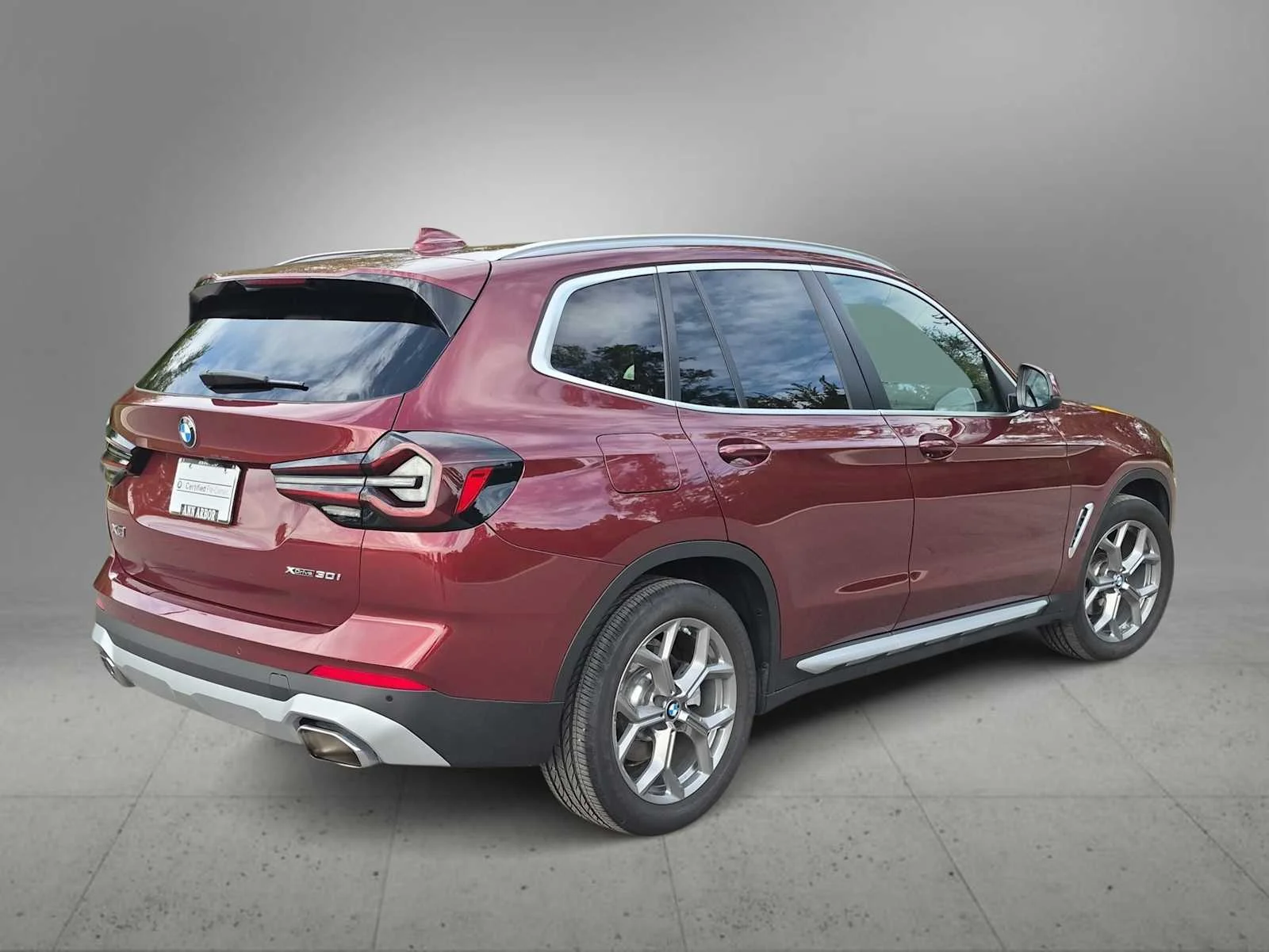 Certified Used 2024 Aventurin Red Metallic BMW xDrive30i image 8