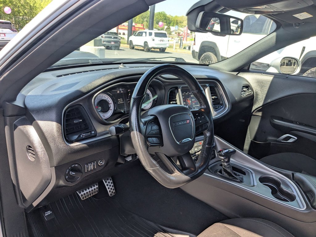 Used 2022 Triple Nickel Clearcoat Dodge R/T Scat Pack Widebody image 14