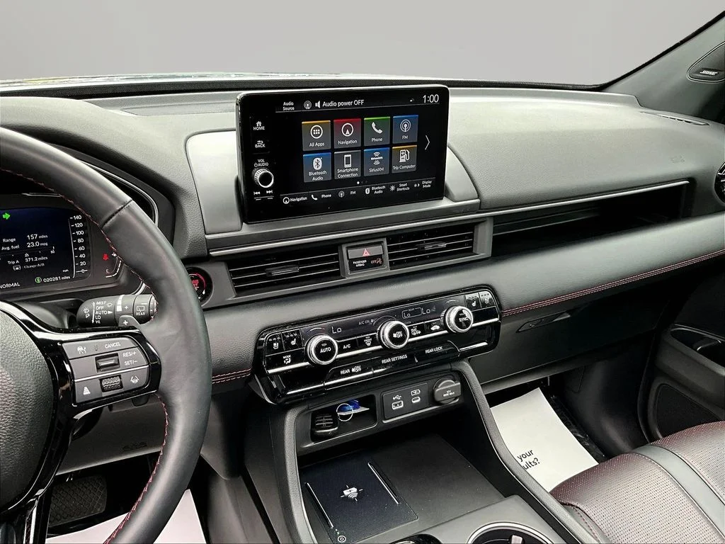 Used 2025 Sonic Gray Pearl Honda Black Edition image 9