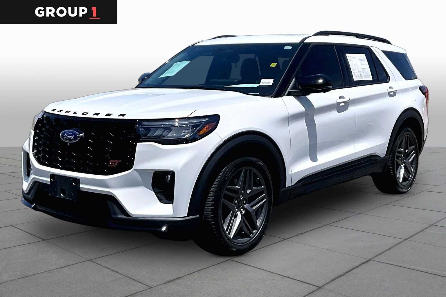 2026 Ford Explorer ST 4WD's photo