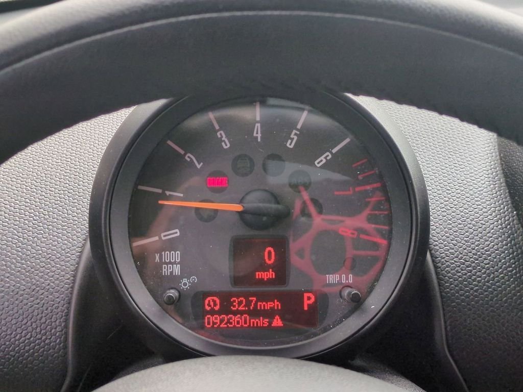 Used 2015 Blue MINI Base image 17