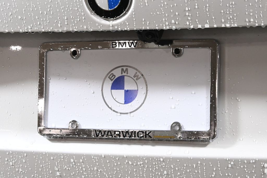 New 2026 White Metallic BMW xDrive28i image 14