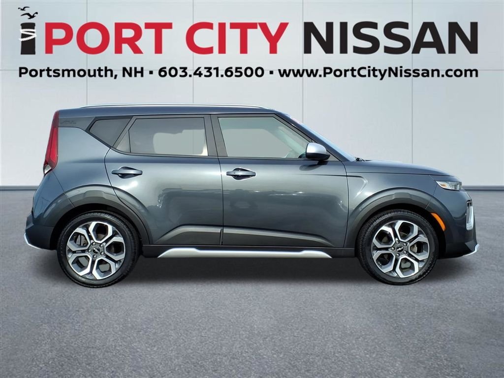 Used 2022 Gravity Gray Kia X-Line w/navigation image 30