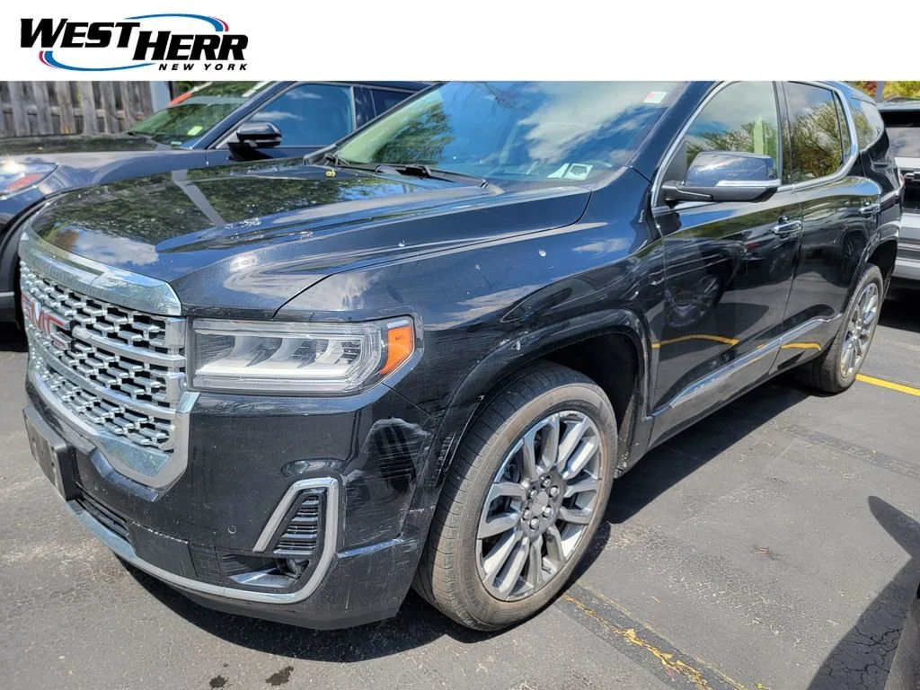 2023 GMC Acadia Denali AWD's photo