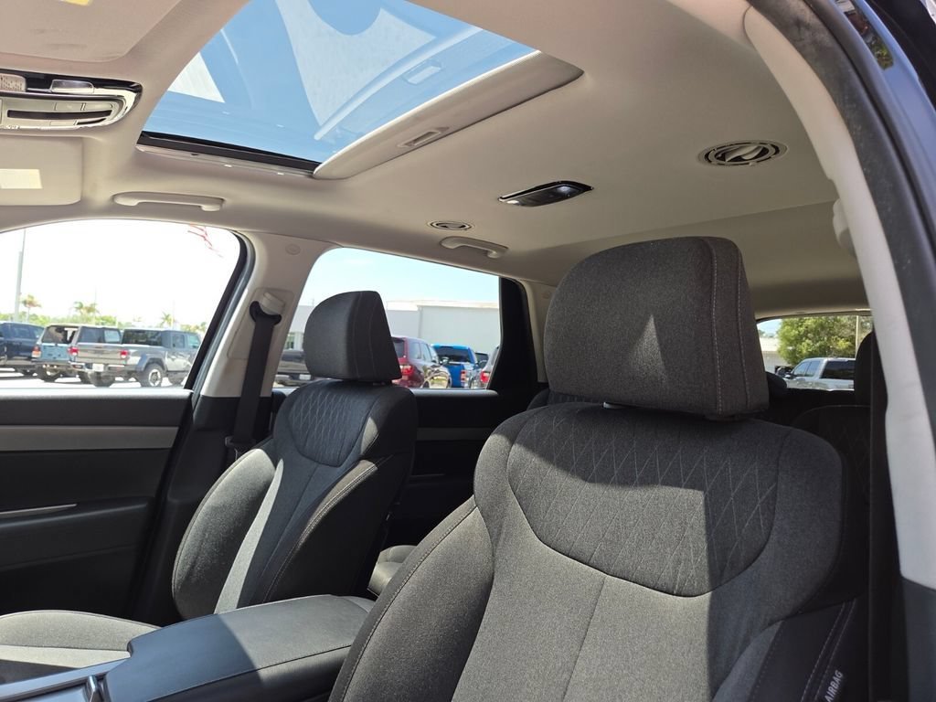 Used 2021 Becketts Black Hyundai SEL image 29