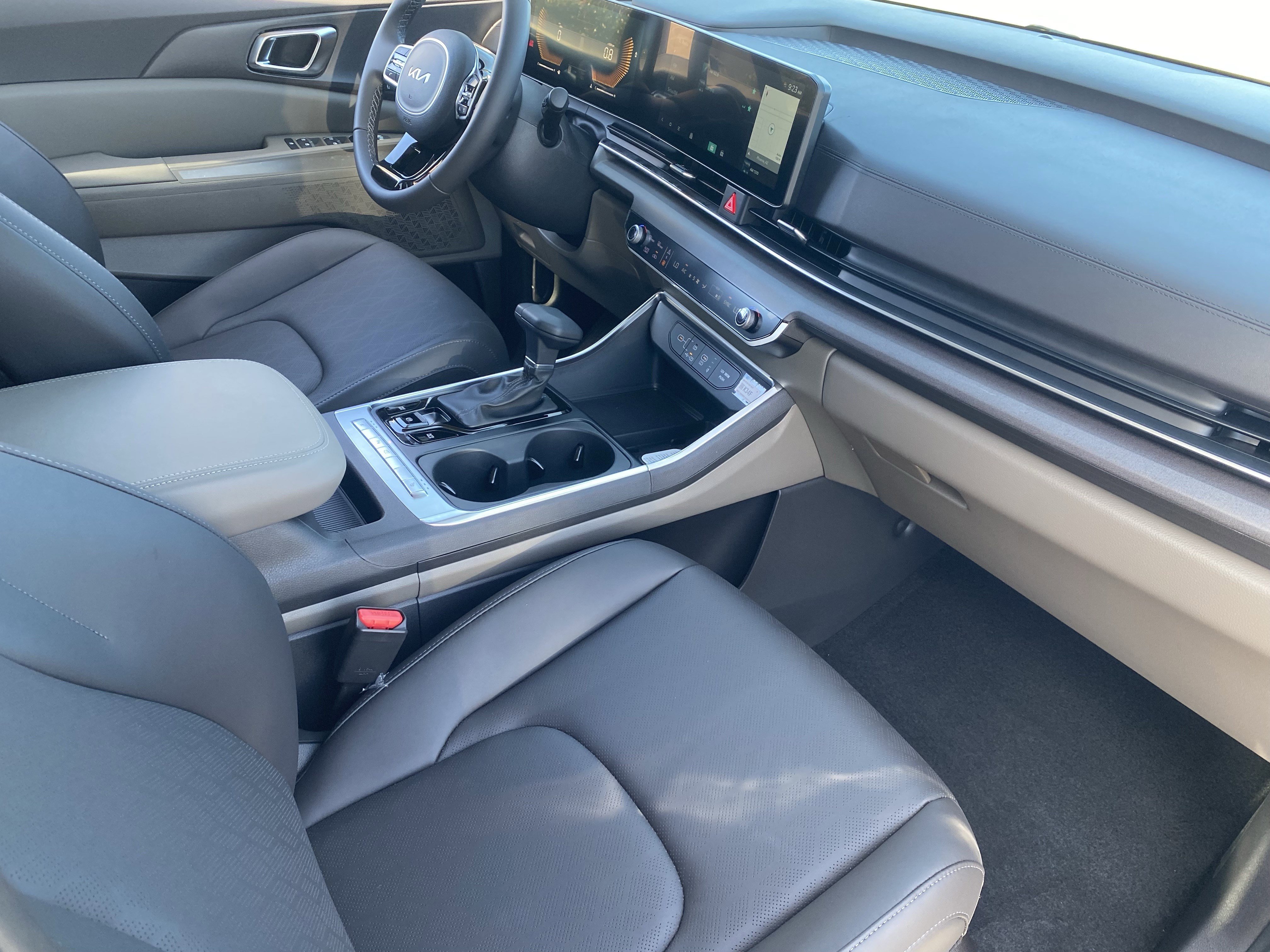 New 2026 Deep Chroma Blue Kia EX image 10