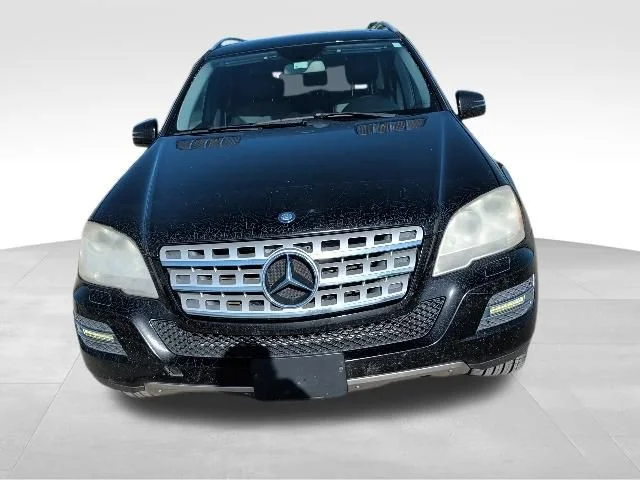 Used 2011  Mercedes-Benz ML 350 image 16