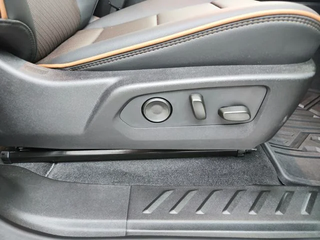 Used 2026 Beige GMC AT4 image 40