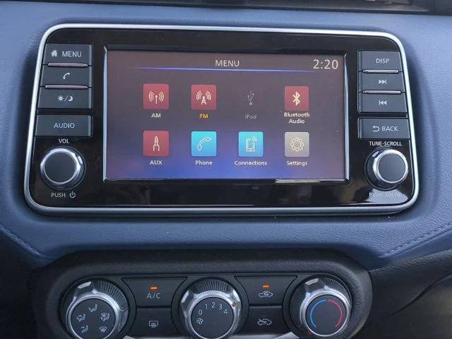2025 Nissan Versa Sedan SV - Photo 16