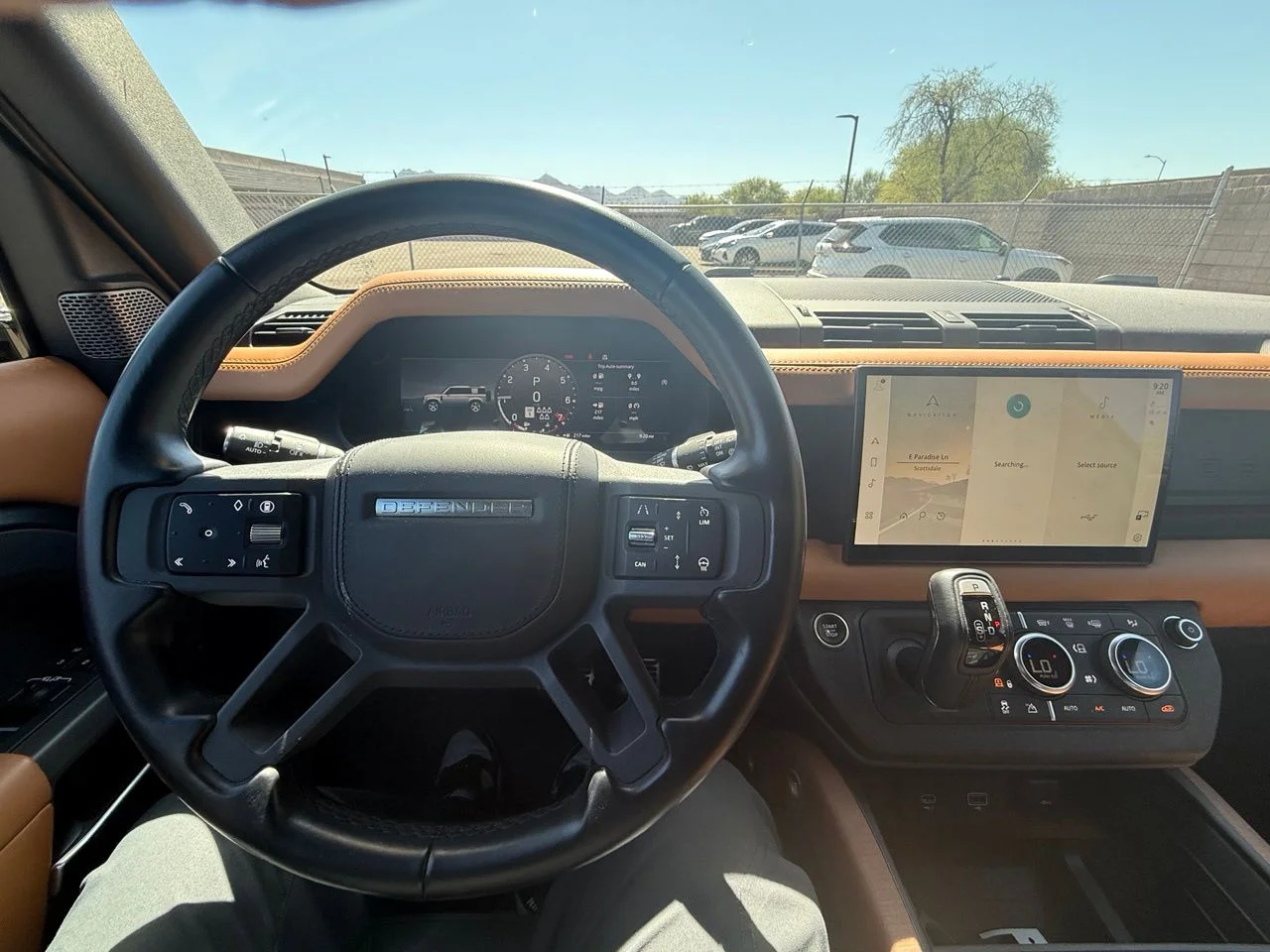 Used 2024  Land Rover X image 20