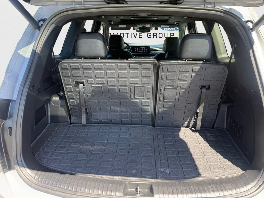 Used 2025 Gray Kia EX X-Line image 13