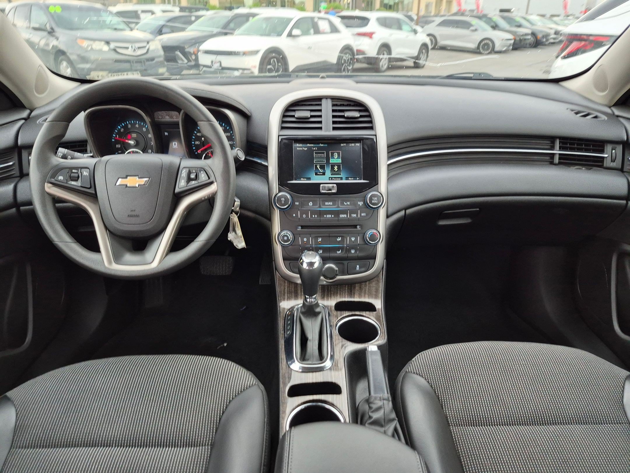 Used 2015 Black Granite Metallic Chevrolet LT image 23