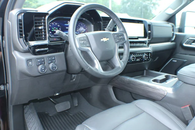 Used 2024 Black Chevrolet LTZ image 9