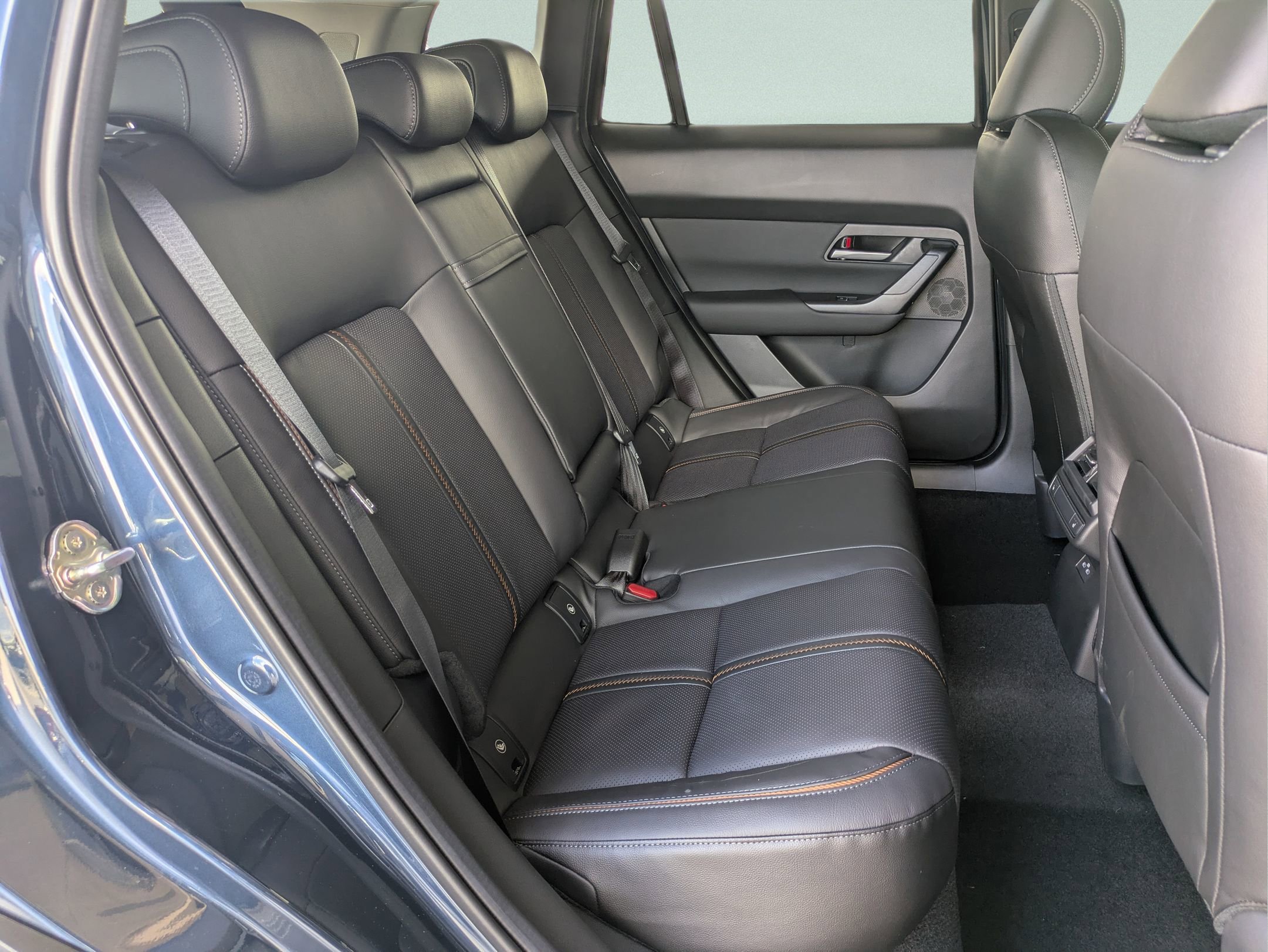 2025 Mazda CX-50 Premium - Photo 12