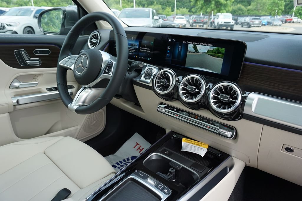 2025 Mercedes-Benz GLB Base - Photo 7