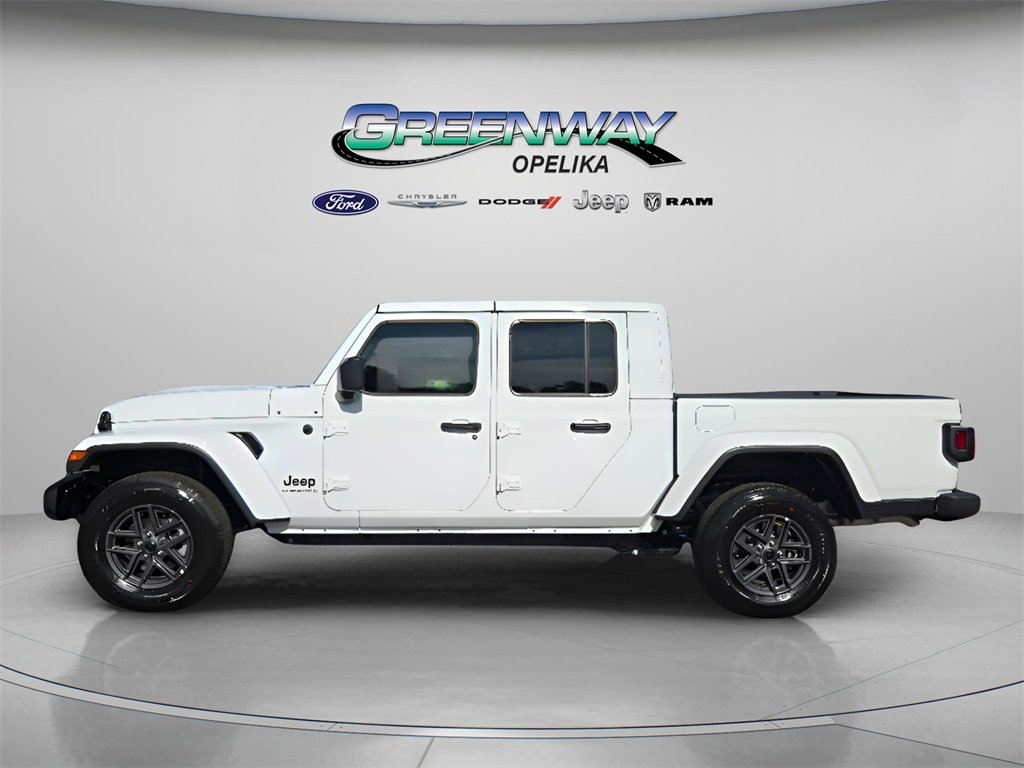 2025 Jeep Gladiator Sport S photo 4