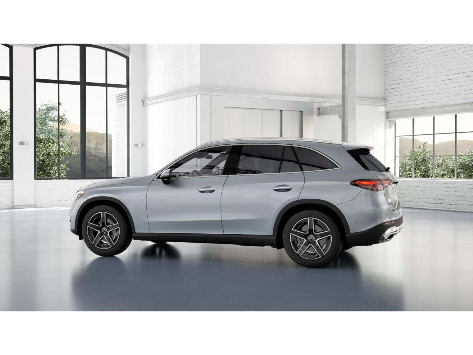New 2027 Cirrus Silver Metallic Mercedes-Benz GLC 300 image 31