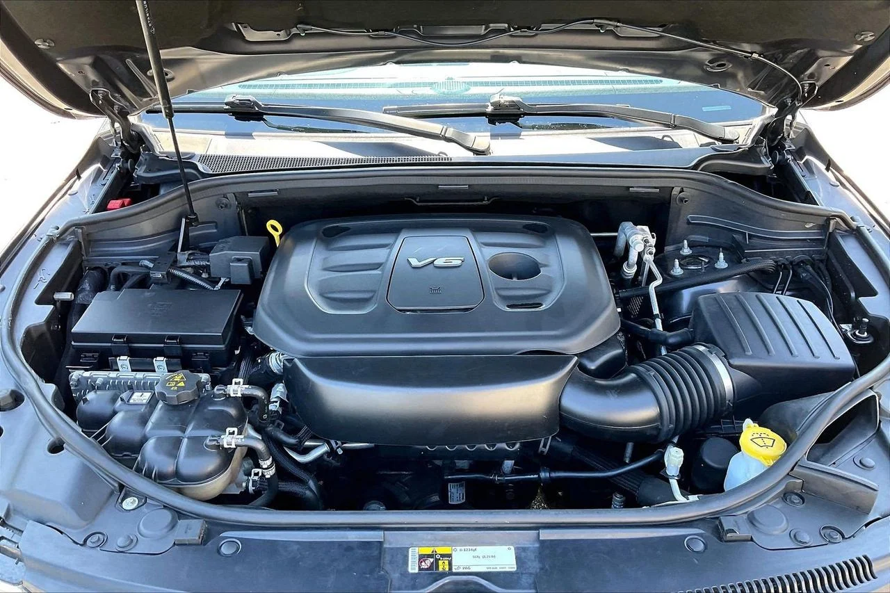 Certified Used 2017 Gray Jeep Summit image 39