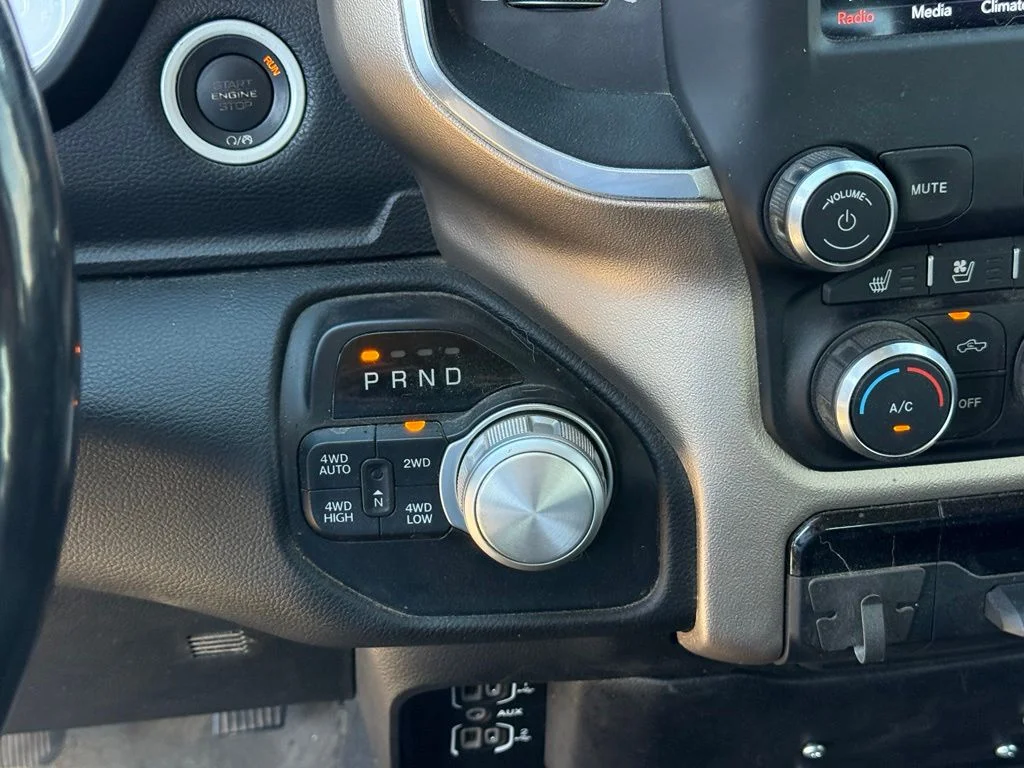 Used 2019 Silver Ram Laramie image 22