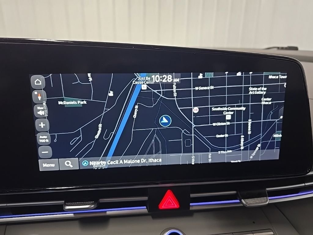 Used 2024 Red Hyundai SEL image 27