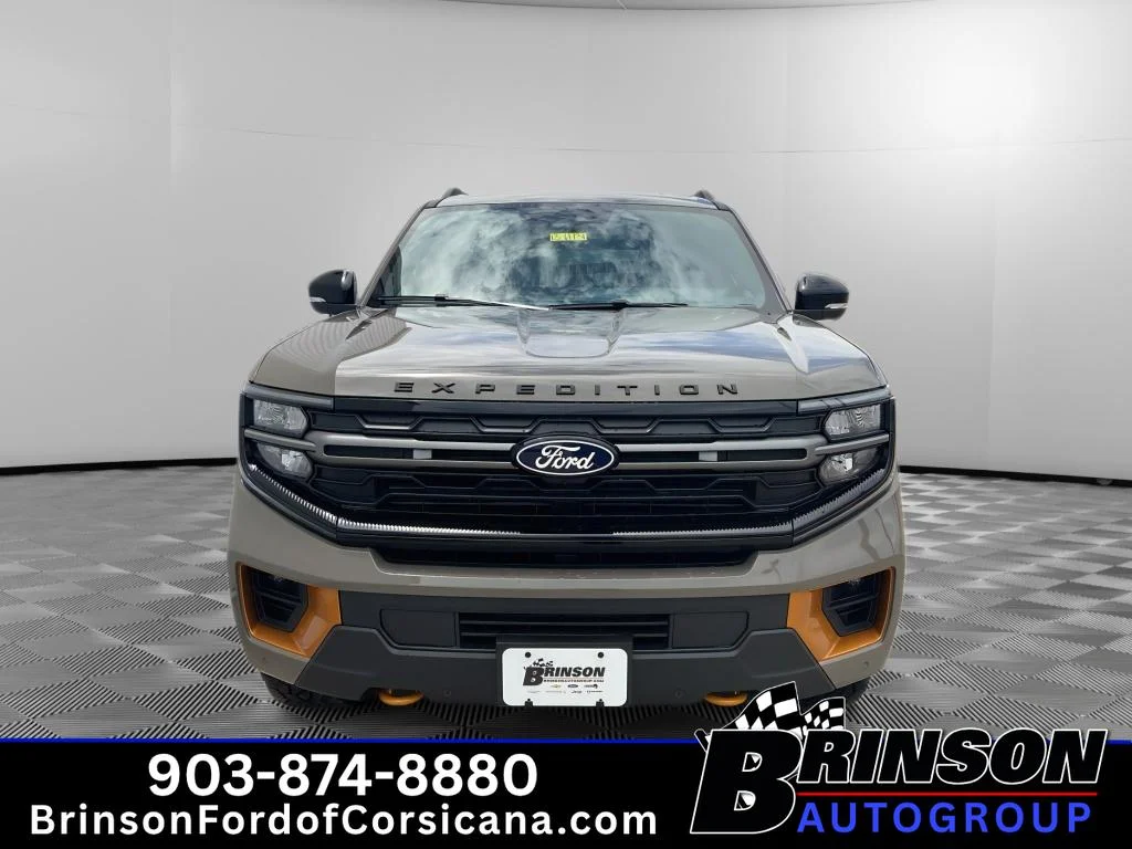 New 2027 Marsh Gray Ford Tremor® image 2