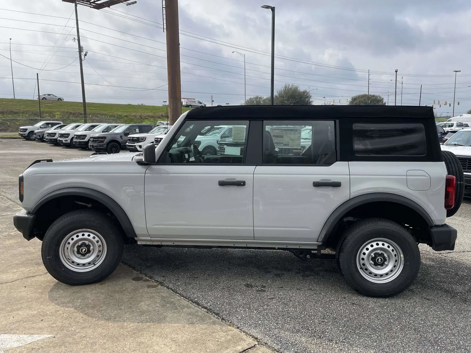Used 2026 White Ford Base image 6