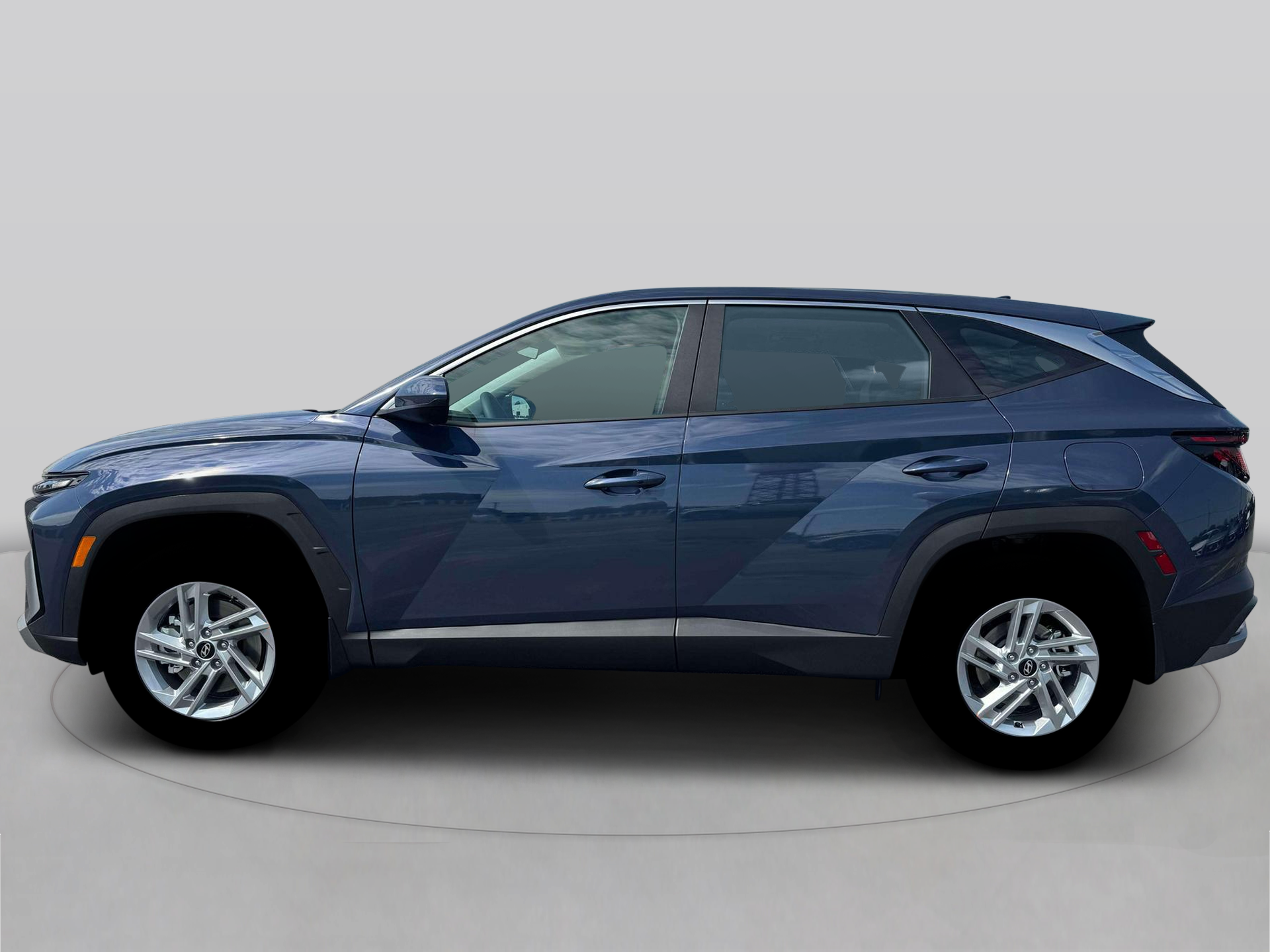 New 2026 Blue Hyundai SE AWD image 3