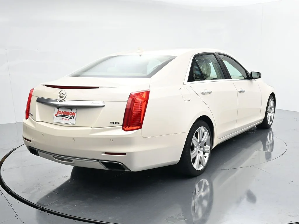 Used 2014 White Cadillac 3.6L Performance image 5