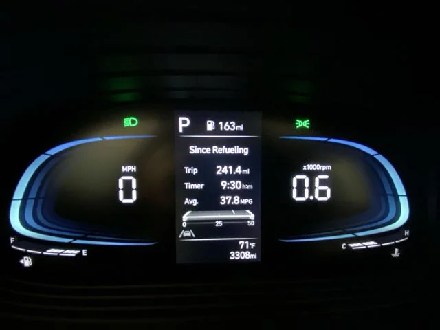 Used 2026 Green Hyundai SEL image 15