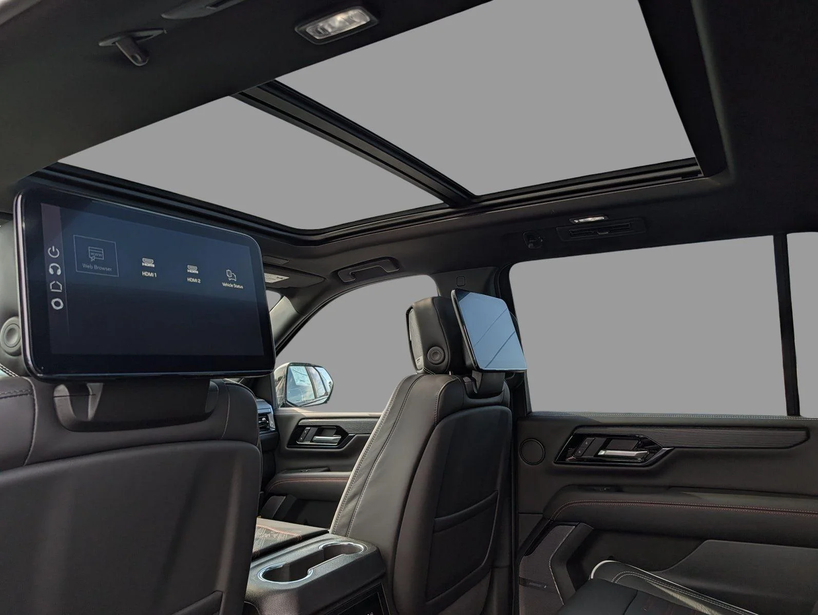 New 2026 Onyx Black GMC AT4 Ultimate image 36