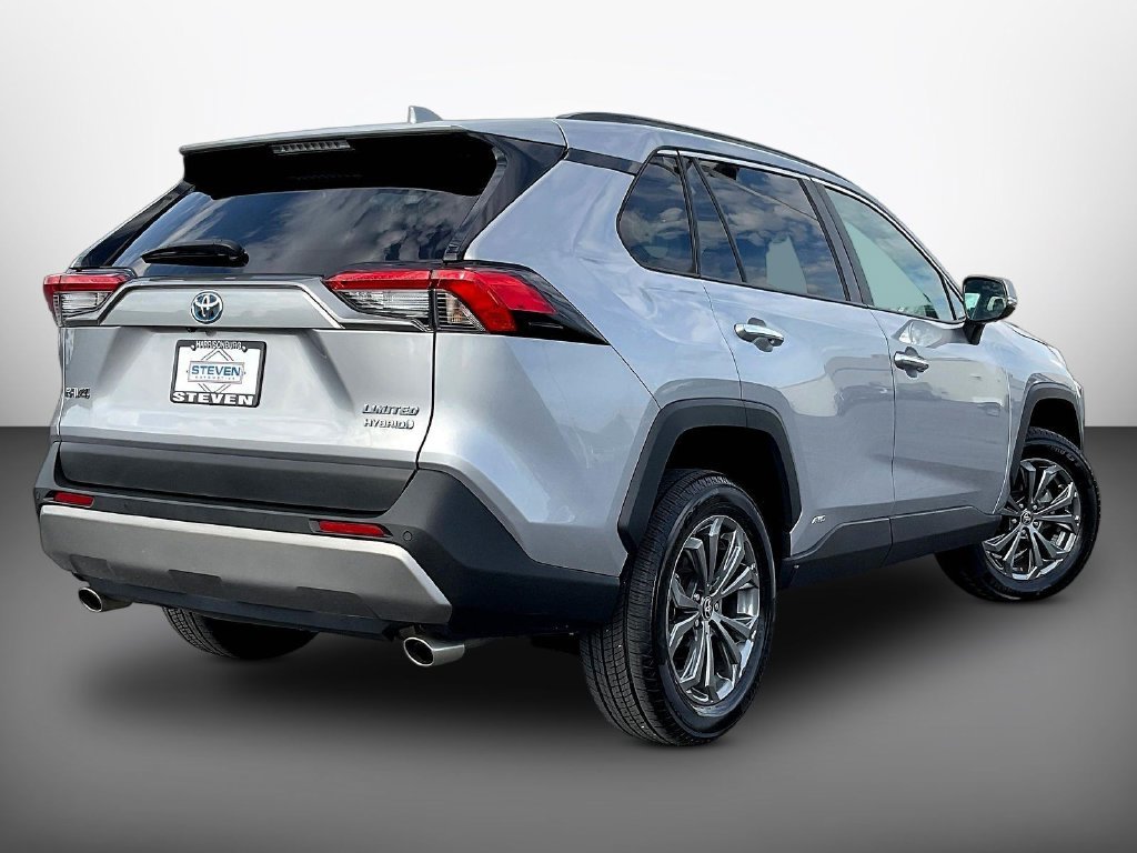 Used 2022 Silver Toyota Limited image 6