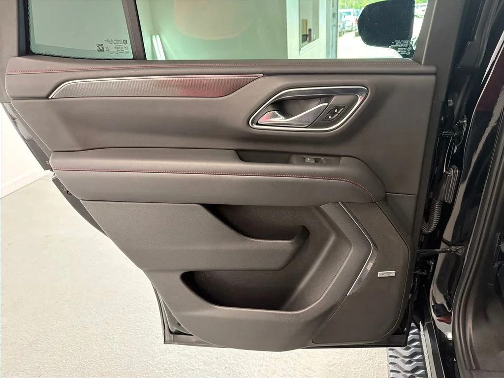 Used 2021 Black Chevrolet RST image 10