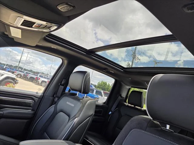New 2026 Bright White Clear-Coat Exterior Paint RAM Laramie image 23